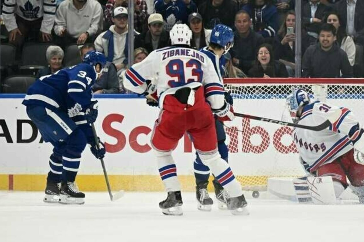 Auston Matthews' OT goal lifts Leafs over reeling Rangers