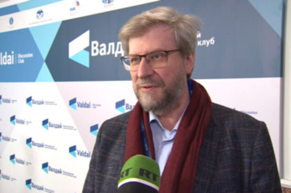 Terror attacks prove somebody in Kiev not ready for peace - Fyodor Lukyanov