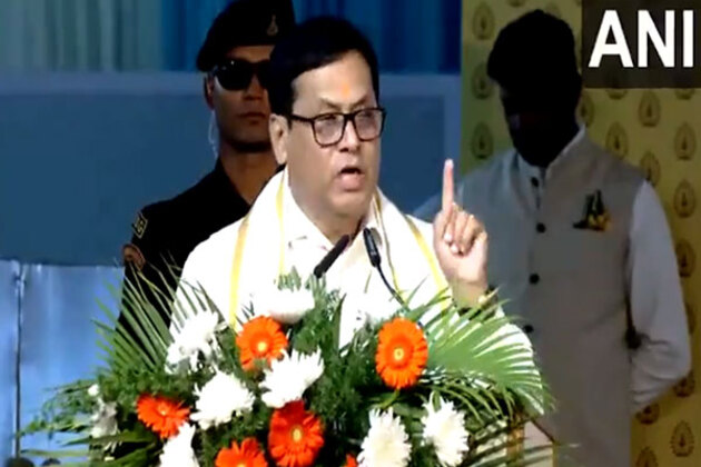 Union Minister Sarbananda Sonowal inaugurates green hydrogen pilot plant