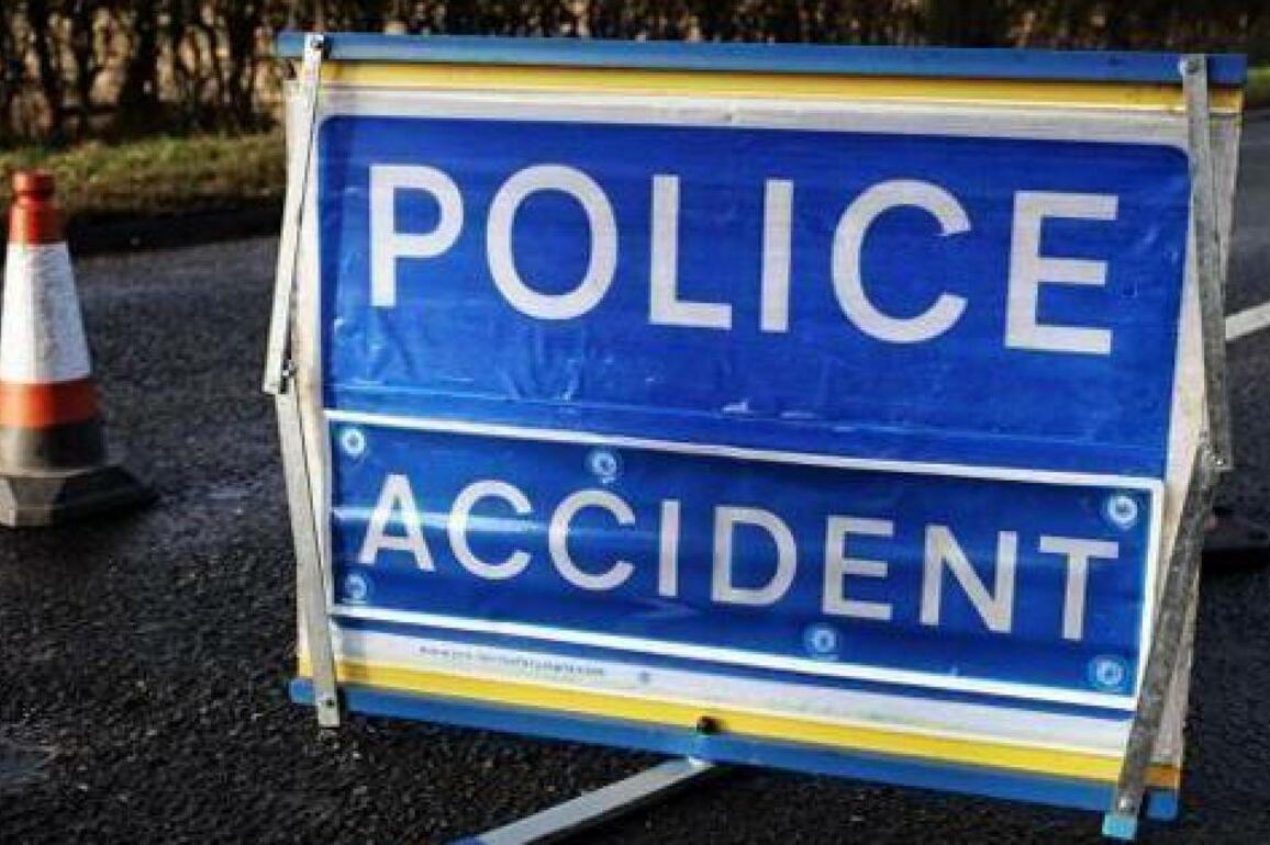 'Multi-vehicle crash' on M8 as drivers warned of lengthy delays - The Herald