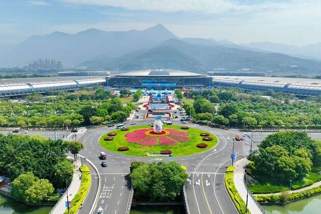Institutional innovation powers up China's digital economy