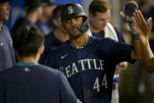 Surging Mariners aim for series sweep of Angels