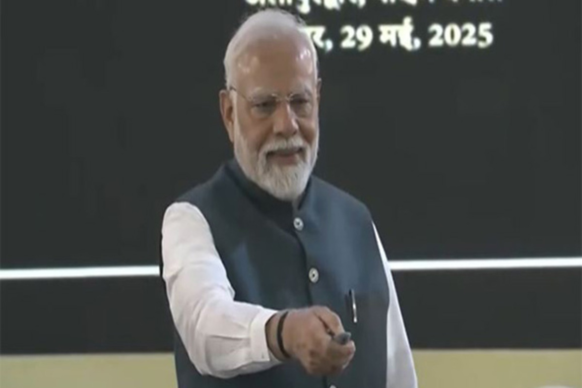 PM Modi lays foundation stone of City Gas Distribution project for West Bengal districts