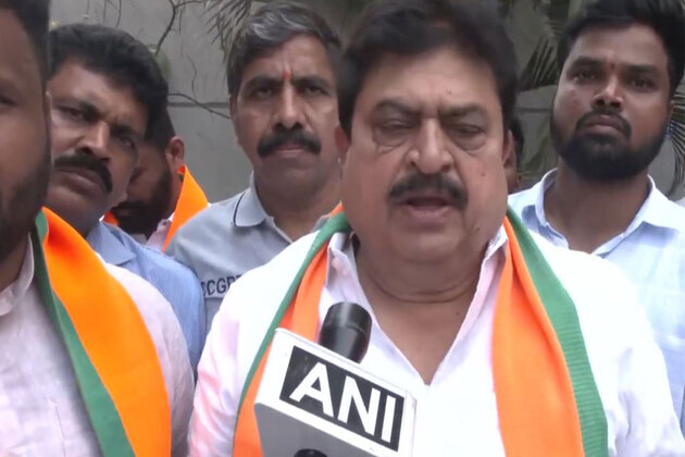 "AIMIM stands against Hindus, now joined hands with Humayun Kabir in Bengal": Telangana BJP chief N Ramchander Rao