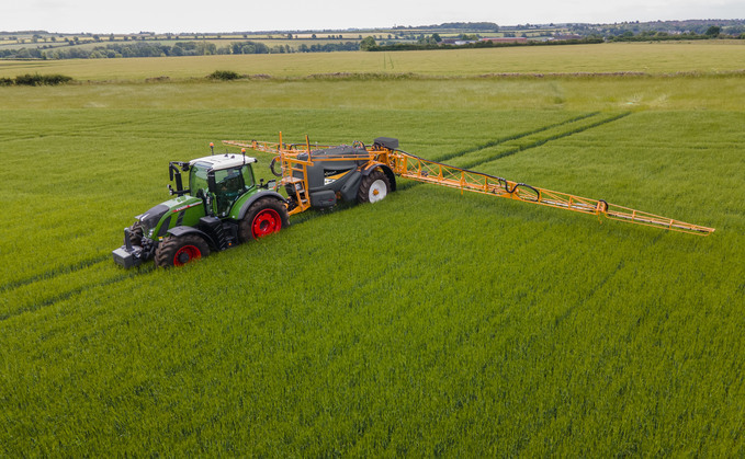 Knight Farm Machinery appoints Chandlers for farmers in the Midlands and Welsh Borders 