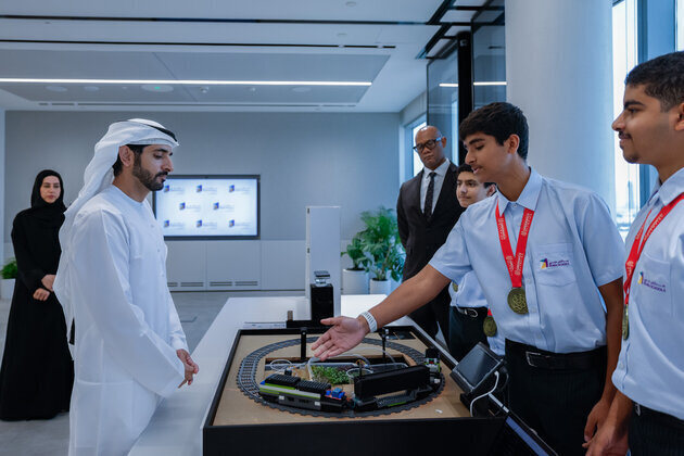 Hamdan bin Mohammed congratulates four Emirati students on winning gold at International Greenwich Olympiad