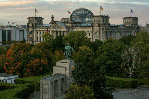 Germany promises new EU sanctions after Putin-Trump call