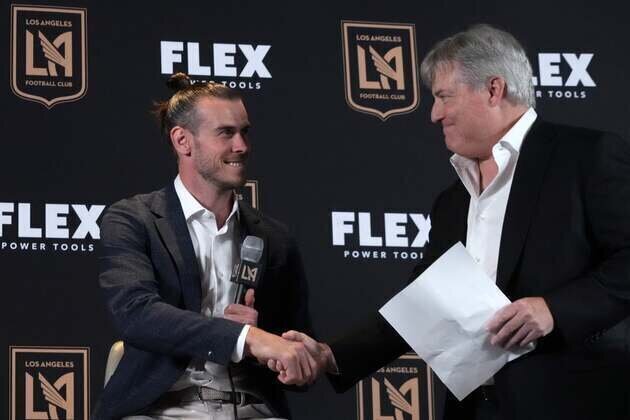 Reports: LAFC co-owner Larry Berg selected as next MLS commissioner