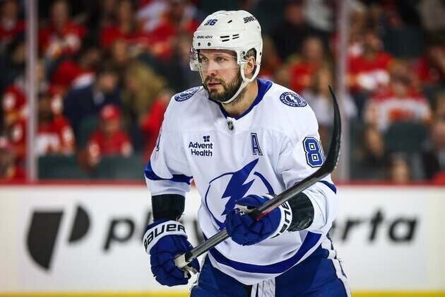 Playoff-bound Wild, Lightning out to improve positioning