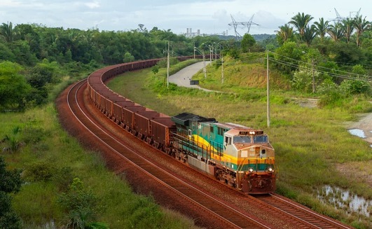EFC Transporte escoamento minério de ferro Estrada de Ferro Carajás Vale ferrovia