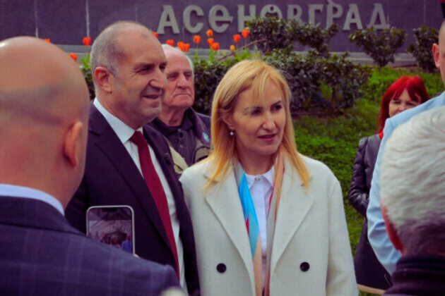 As in Hungary: Radev Calls for 80% Vote to Oust Borissov and Peevski