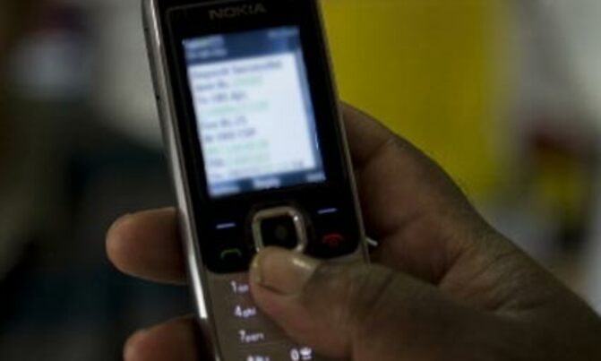 News industry turning mobile - study News industry turning mobile - study
