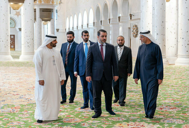 Minister of Foreign Affairs in Syrian Transitional Government visits Sheikh Zayed Grand Mosque