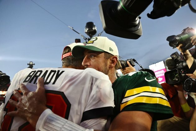 NFL roundup: Packers top Bucs in possible final Rodgers-Brady matchup