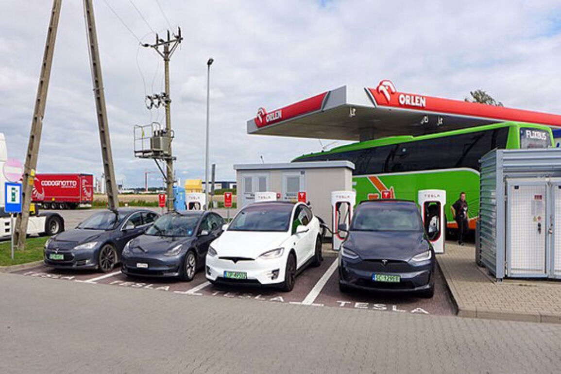 Tesla struggles in EU, sales drop even as China’s BYD races ahead