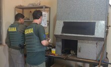 Agentes do Ibama fiscalizam uso de mercúrio