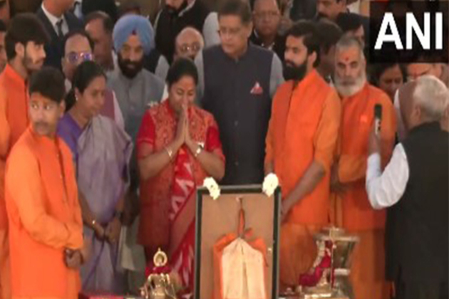 On first day as Delhi CM, Rekha Gupta, cabinet members attend 'Yamuna aarti'