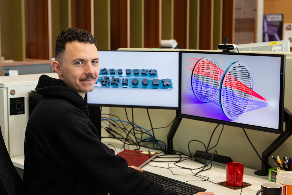 AUSTRALIA-CANBERRA-ULTRATHIN METAMATERIAL LENSES
