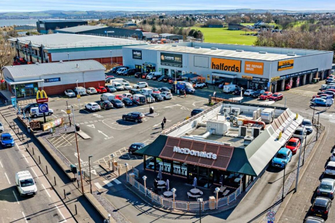 Shopping park next to new 2,700-home development for sale - The Herald