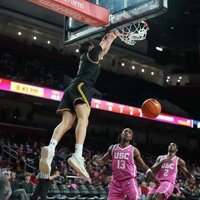 Northwestern tops USC for first Big Ten win of season