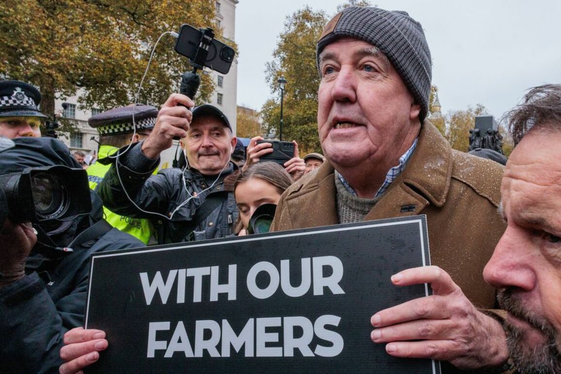 Jeremy Clarkson breaks silence as he's urged to make career move away from Clarkson's Farm