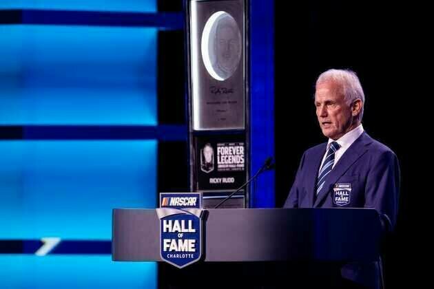 NASCAR welcomes three into Hall of Fame