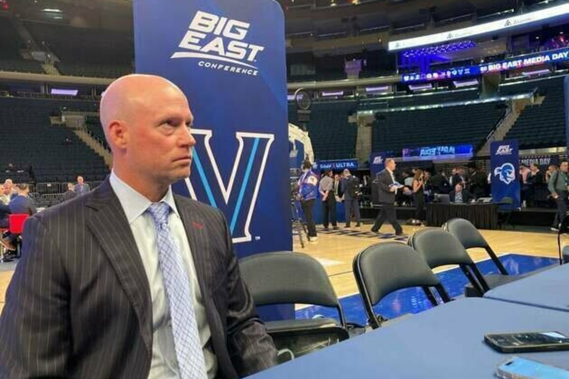 Villanova, new coach take on No. 8 BYU in opener in Las Vegas