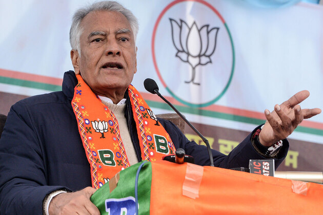 Sunil Jakhar alleges massive "gunny bag scam" in Punjab's wheat procurement