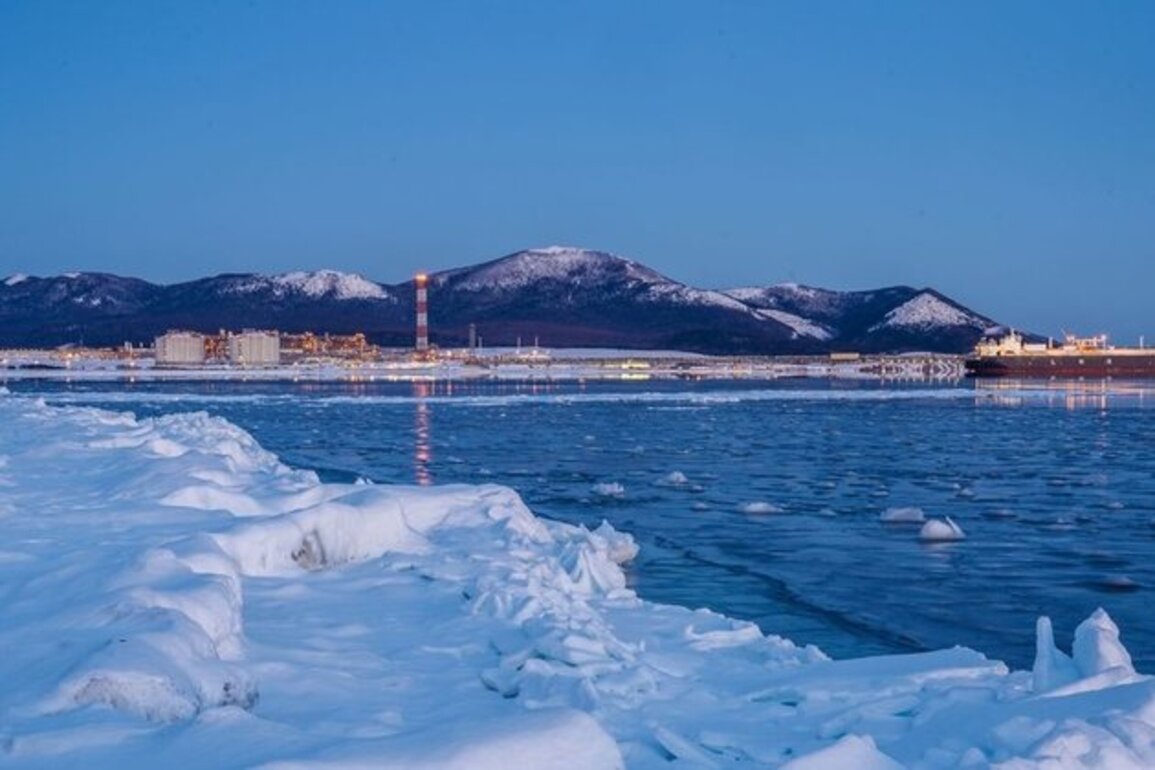 US ally resumes imports of Russian oil data