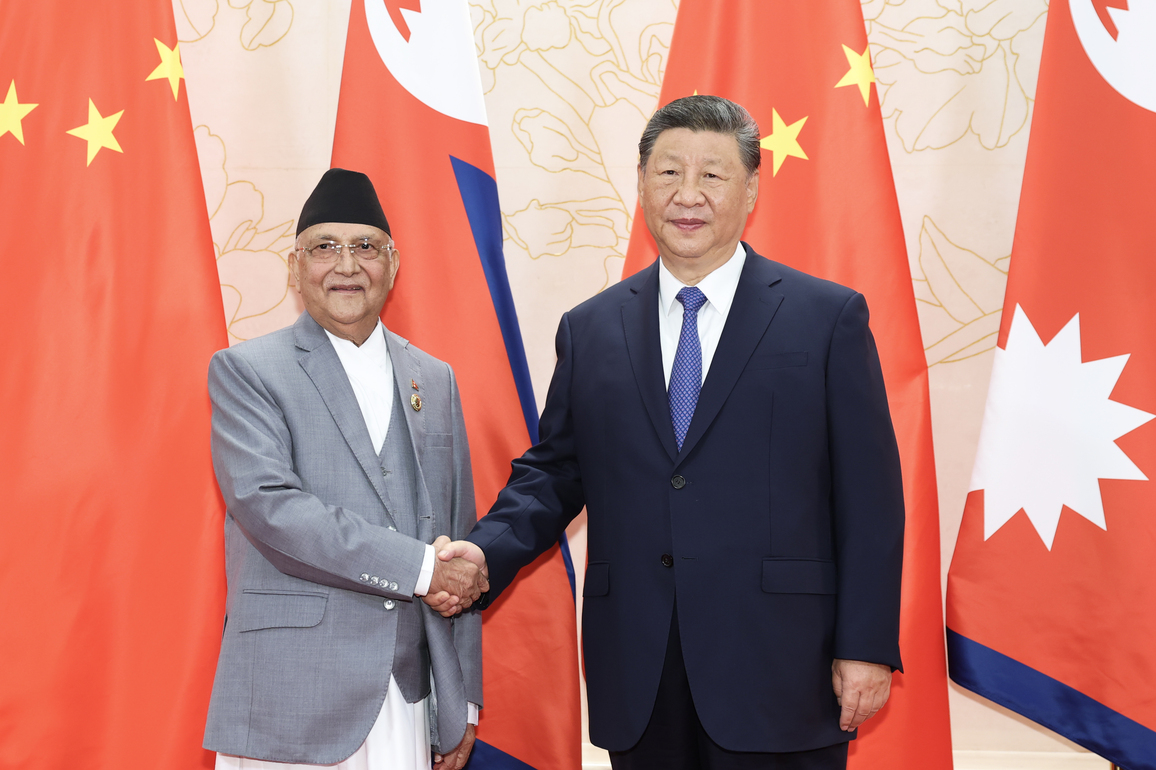 (SCO Tianjin Summit) CHINA-TIANJIN-XI JINPING-NEPALI PM-MEETING (CN)