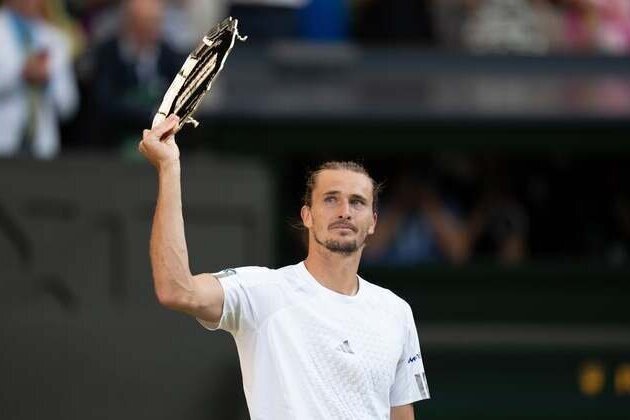 Alexander Zverev now No. 2, ahead of injured Carlos Alcaraz
