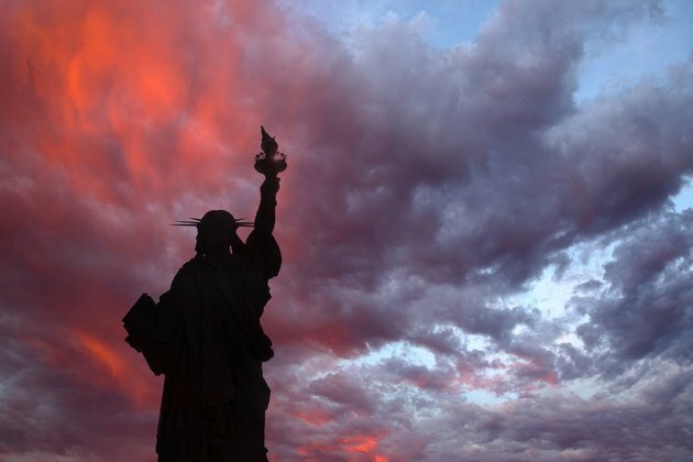 World&#039;s biggest economy dangerously close to recession analysts