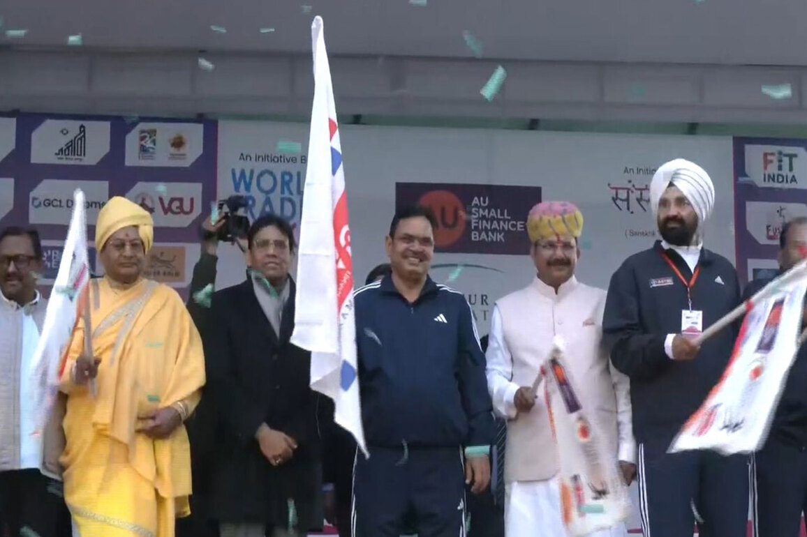 Rajasthan: CM Bhajan Lal Sharma inaugurates 17th AU Jaipur Marathon