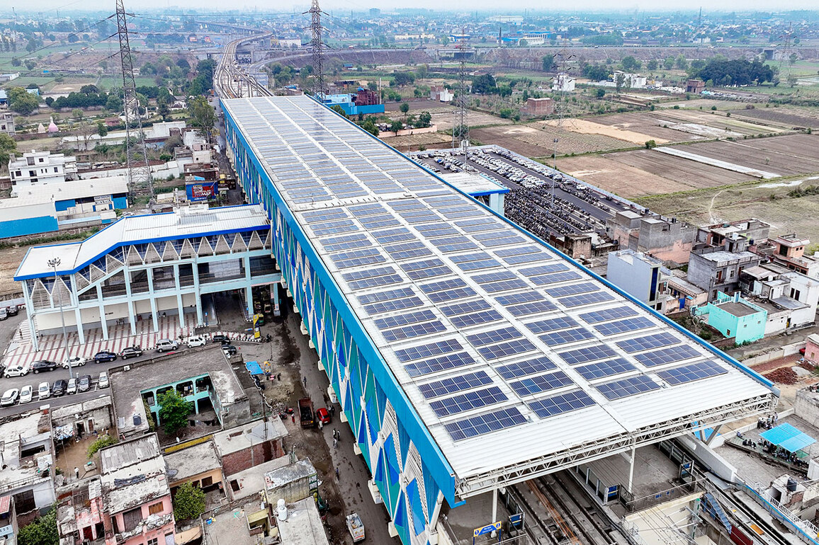 India achieved 50% of its installed electricity capacity from non-fossil fuel sources: MNRE