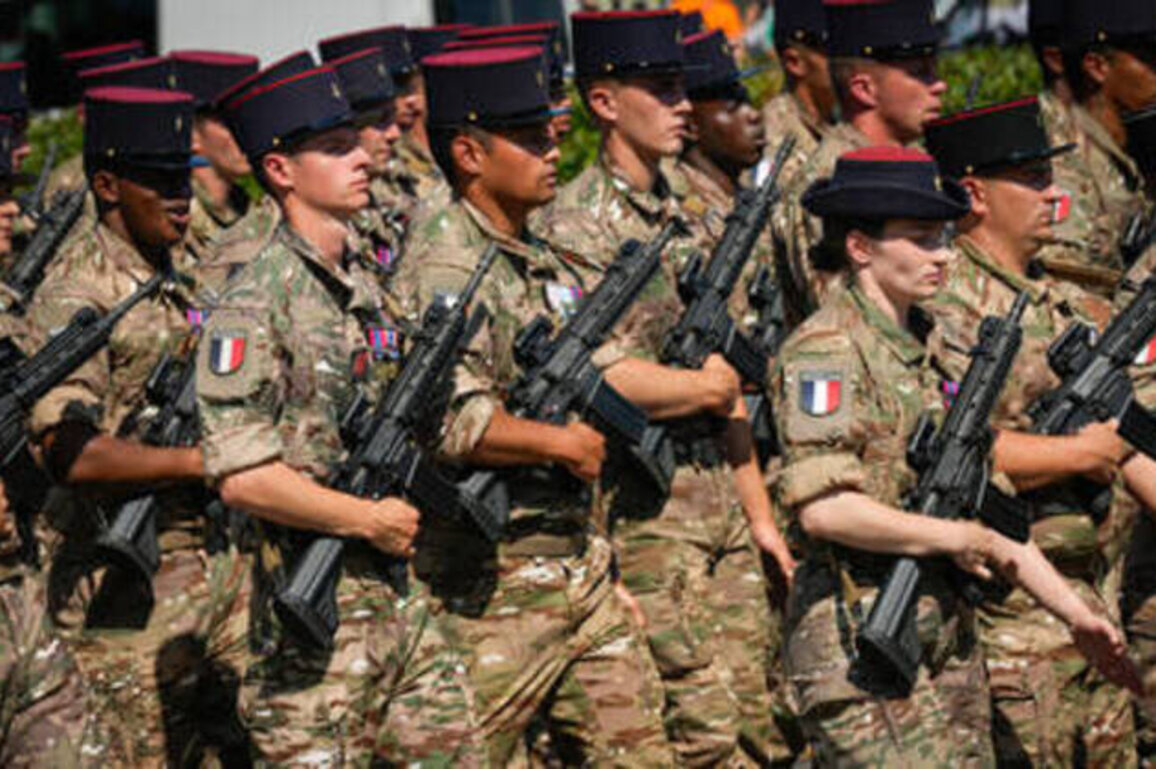 Macron facing pushback against Ukraine deployment plan - Le Monde