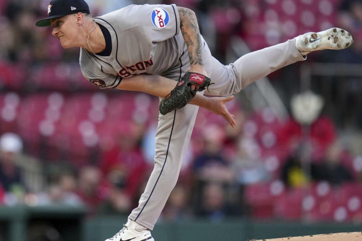 Houstons Hunter Brown cools Cardinals lineup with straight-up heat and so much sink, too