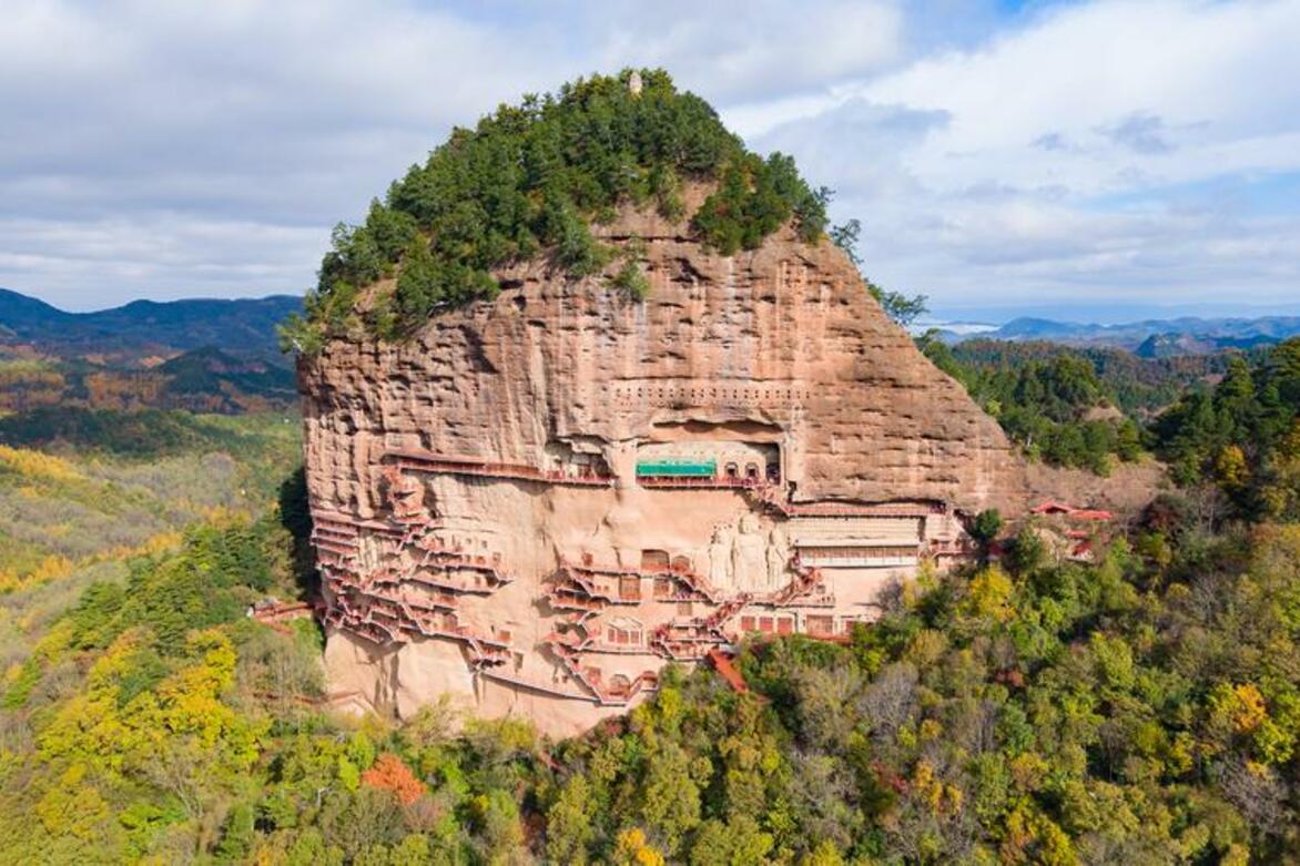 China's aerial tourism the modern "journey to the west"