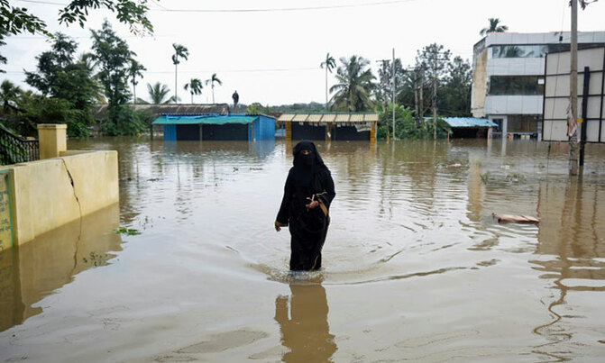 India monsoon floods kill more than 200 India monsoon floods kill more than 200