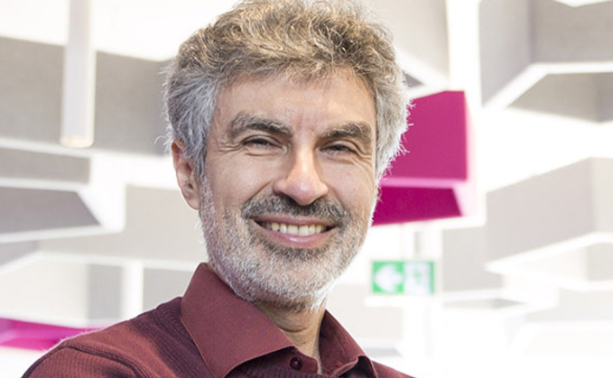 Yoshua Bengio. Source: Maryse Boyce, CC BY 4.0, Wikimedia