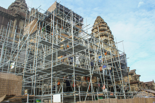 CAMBODIA-SIEM REAP-RESTORATION WORK-BAKAN TOWER