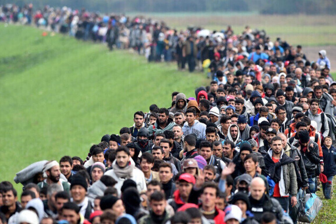 EU finalizing deportation bill for illegal migrants