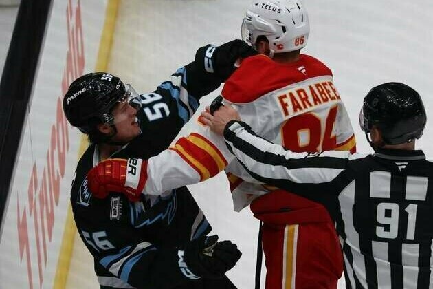 Mammoth hang on vs. Flames in home opener