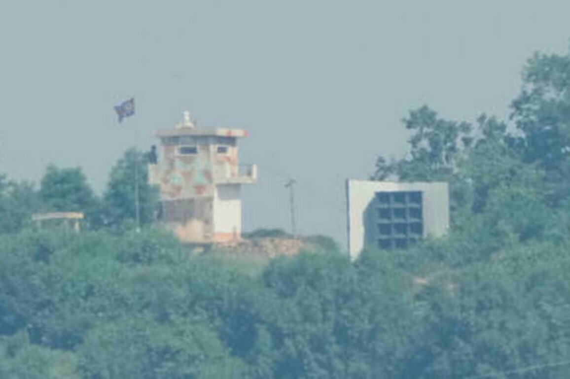 North Korea dismantling loudspeakers at border - Seoul