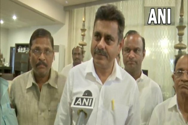 Ex-Telangana MP Vishweshwar Reddy announces to join BJP today