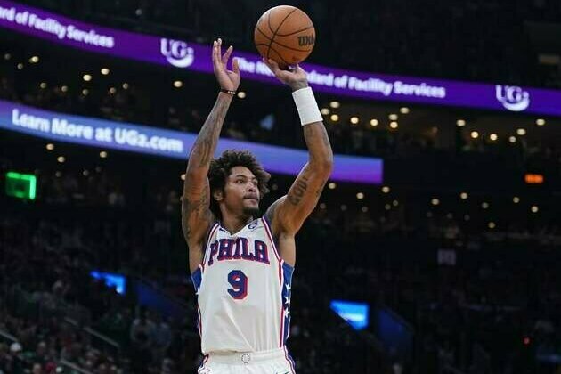 Report: 76ers picks up $8.4M option on F Kelly Oubre Jr.