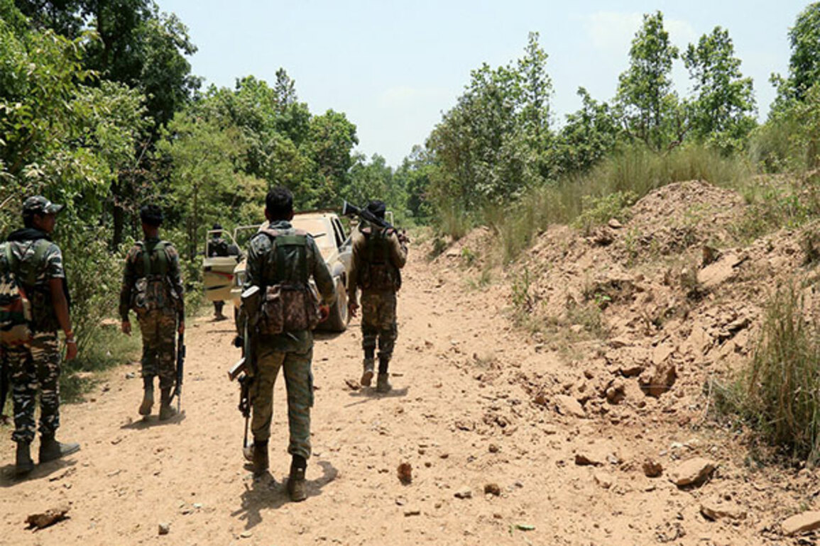 Chhattisgarh: Jawan injured, hospitalised in Narayanpur IED blast, search ops underway