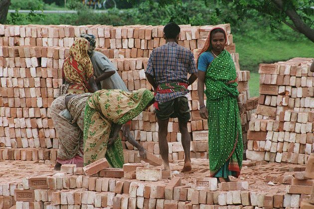 Labour market recovery still &#039;slow and uncertain