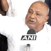 Congress has forgotten Mahatma Gandhi: Deve Gowda slams oppn for protest over replacing of MGNREGA