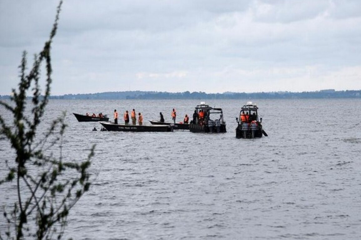 Greece migrant boat collision off Chios leaves 15 dead