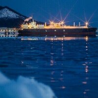 Japan to keep stake in Russian LNG project